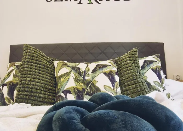 Szmaragd Apartamento